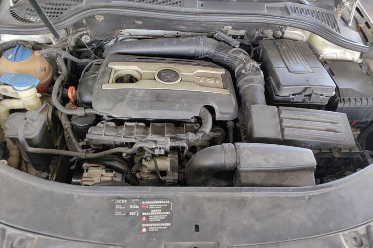Used Skoda Superb 2012 1.8TSI Automatic Prestige Edition Engine Bay