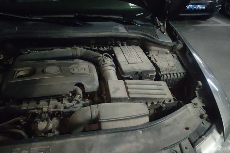 Used Skoda Superb 2012 1.8TSI Automatic Elegant Edition Engine Bay Left