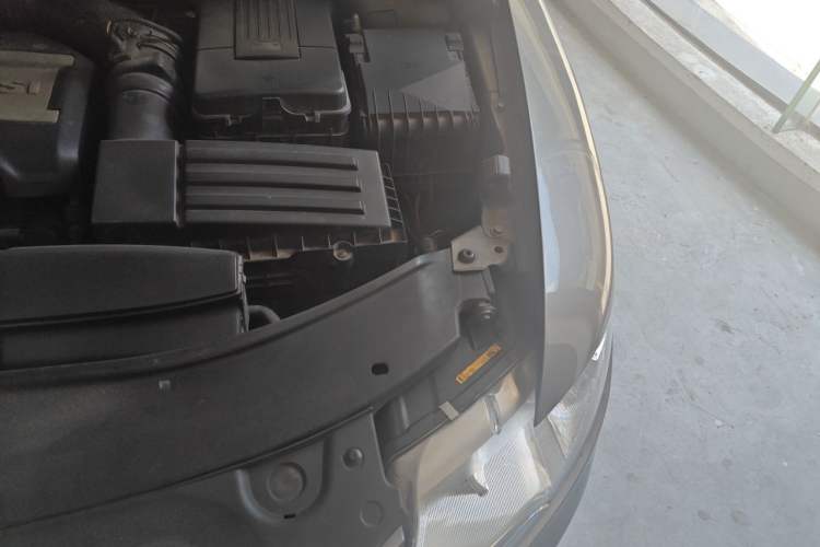 Used Skoda Superb 2012 1.8TSI Automatic Prestige Edition Engine Bay Left