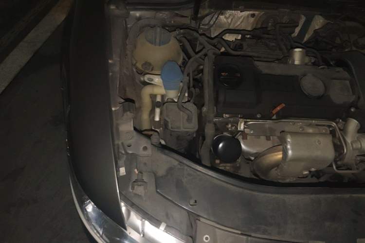 Used Skoda Superb 2012 1.4TSI DSG Zhiya Edition Engine Bay Right
