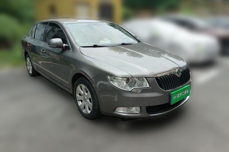 Used Skoda Superb 2012 1.4TSI DSG Zhiya Edition Front Right 45 Deg