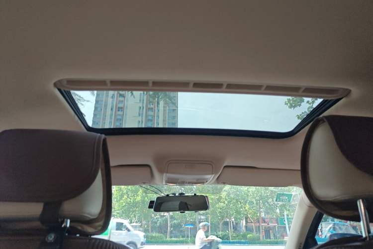 Used Skoda Superb 2012 1.8TSI Manual Elegant Edition Headliner
