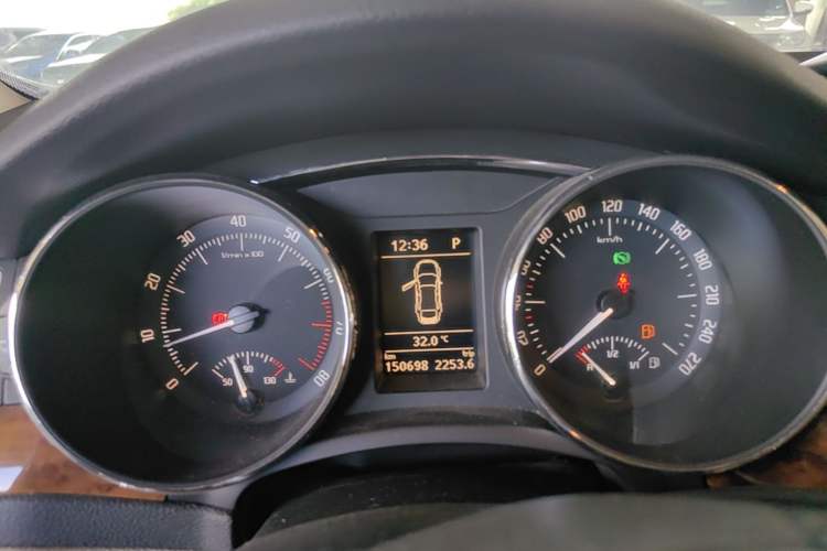 Used Skoda Superb 2012 1.8TSI Automatic Prestige Edition Instrument Cluster
