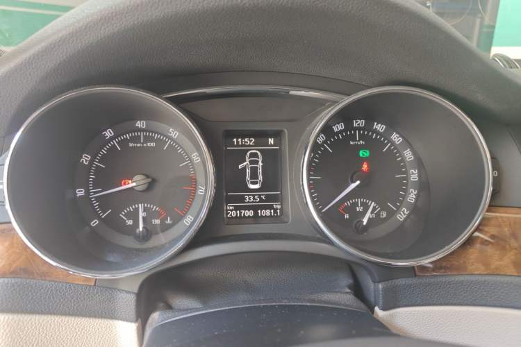 Used Skoda Superb 2012 1.8TSI Automatic Prestige Edition Instrument Cluster