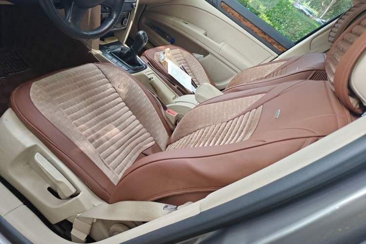 Used Skoda Superb 2012 1.8TSI Manual Elegant Edition Left Front Seat