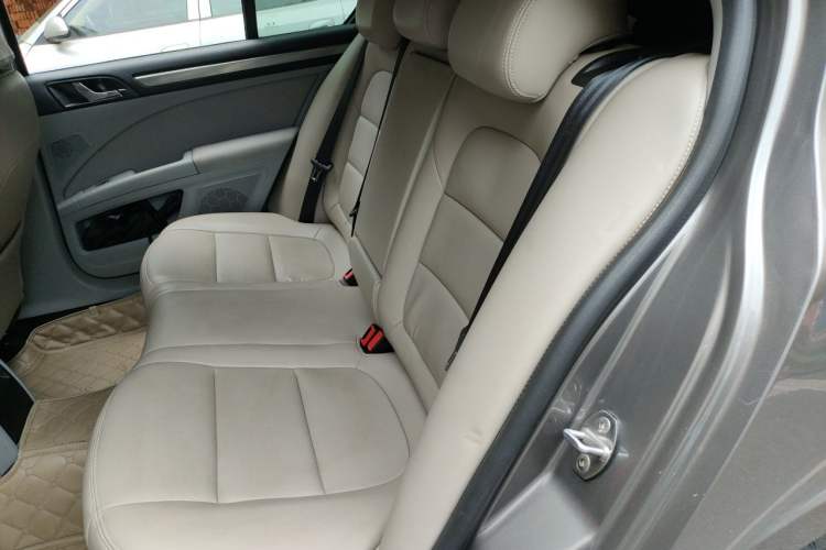 Used Skoda Superb 2012 1.4TSI DSG Zhiya Edition Left Rear Seat
