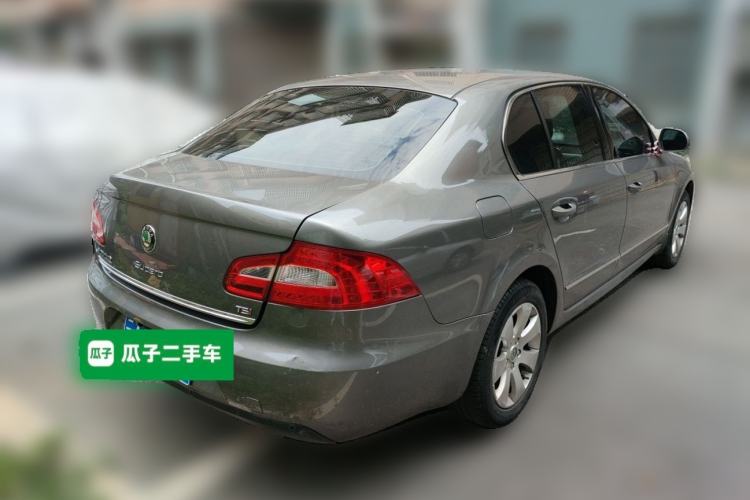 Used Skoda Superb 2012 1.4TSI DSG Zhiya Edition Rear Right 45 Deg