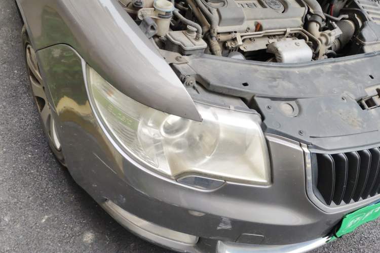 Used Skoda Superb 2012 1.4TSI Manual Zhiya Edition Right Front Headlight