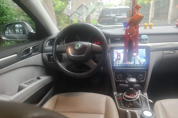 Used Skoda Superb 2012 1.4TSI DSG Zhiya Edition Steering Wheel