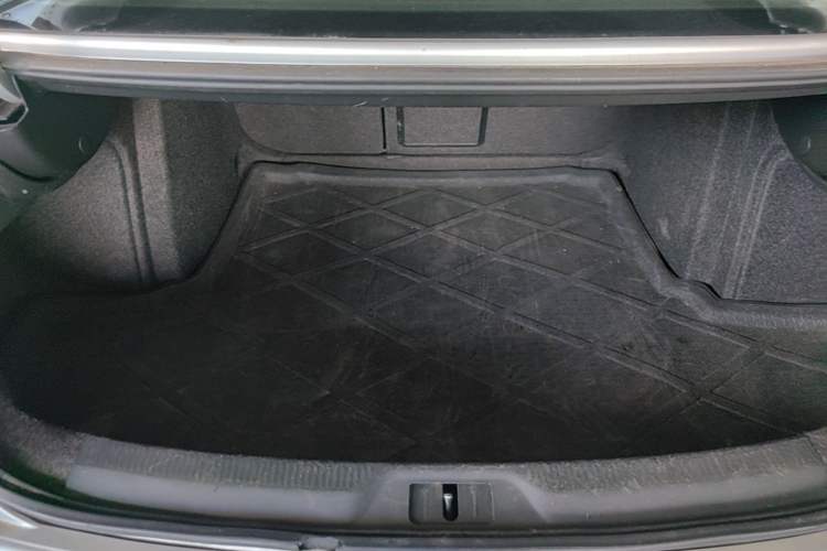 Used Skoda Superb 2012 1.8TSI Automatic Prestige Edition Trunk