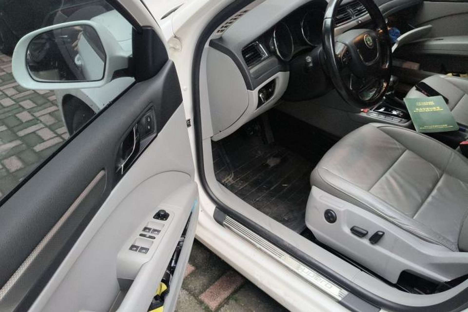 Used Skoda Superb 2012 1.8TSI Automatic Prestige Edition Driver Seat