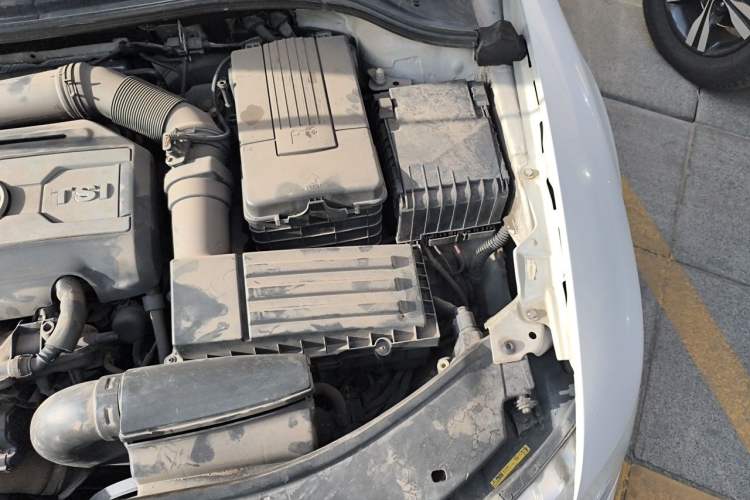 Used Skoda Superb 2012 1.8TSI Automatic Prestige Edition Engine Bay Left