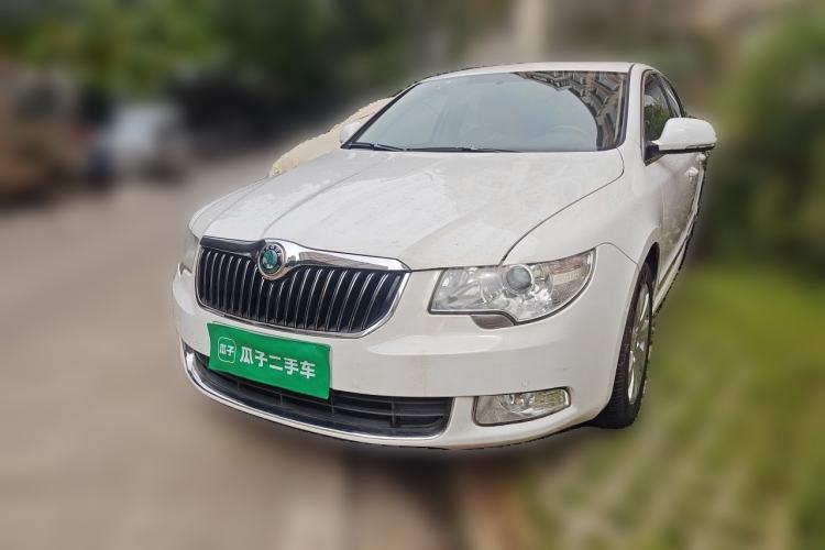 Used Skoda Superb 2012 1.8TSI Automatic Elegant Edition Guazi used car, China used car export, Used car for sale, Used cars, Cheapest cars for sale
