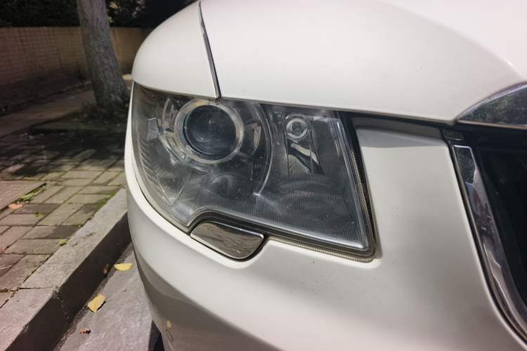 Used Skoda Superb 2012 1.8TSI Automatic Elegant Edition Right Front Headlight