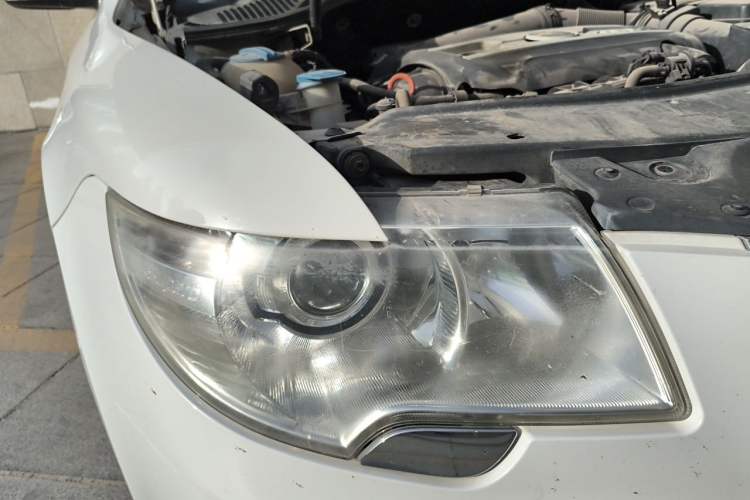 Used Skoda Superb 2012 1.8TSI Automatic Prestige Edition Right Front Headlight