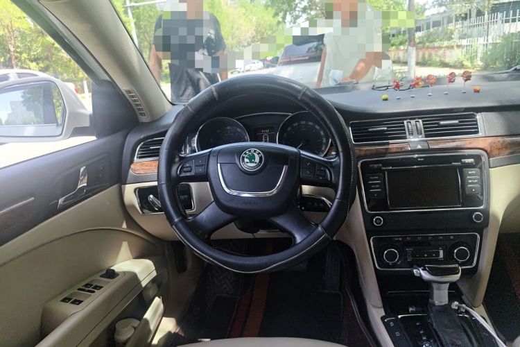 Used Skoda Superb 2012 1.8TSI Automatic Prestige Edition Steering Wheel