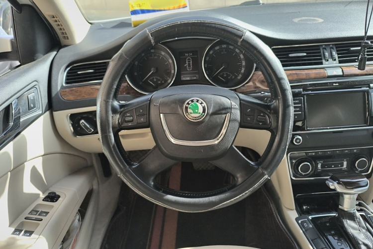Used Skoda Superb 2012 1.8TSI Automatic Prestige Edition Steering Wheel
