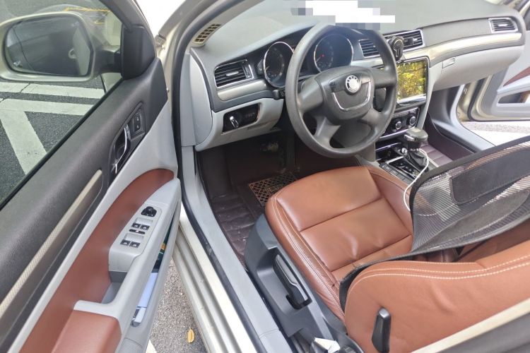 Used Skoda Superb 2012 1.4TSI DSG Zhiya Edition Driver Seat