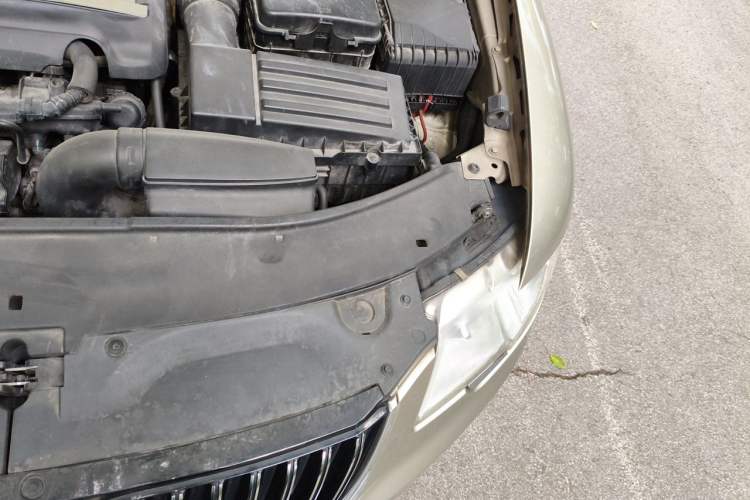 Used Skoda Superb 2012 1.8TSI Automatic Elegant Edition Engine Bay Left