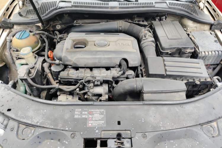 Used Skoda Superb 2012 1.8TSI Automatic Elegant Edition Engine Bay