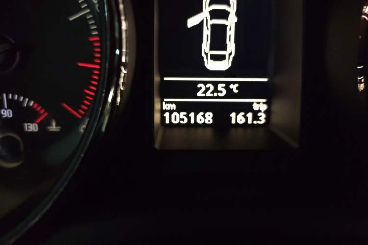 Used Skoda Superb 2012 1.4TSI DSG Elegant Edition Odometer Close Up