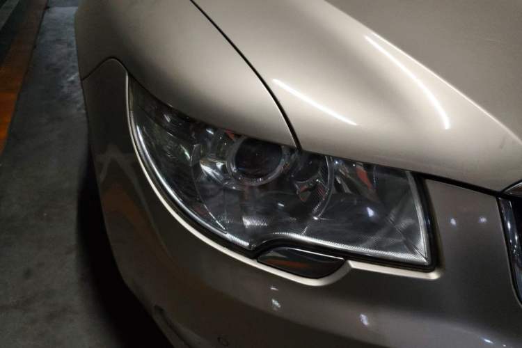 Used Skoda Superb 2012 1.4TSI DSG Elegant Edition Right Front Headlight