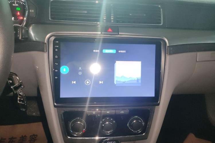 Used Skoda Superb 2013 1.4TSI DSG Sport Edition Audio And AC Panel