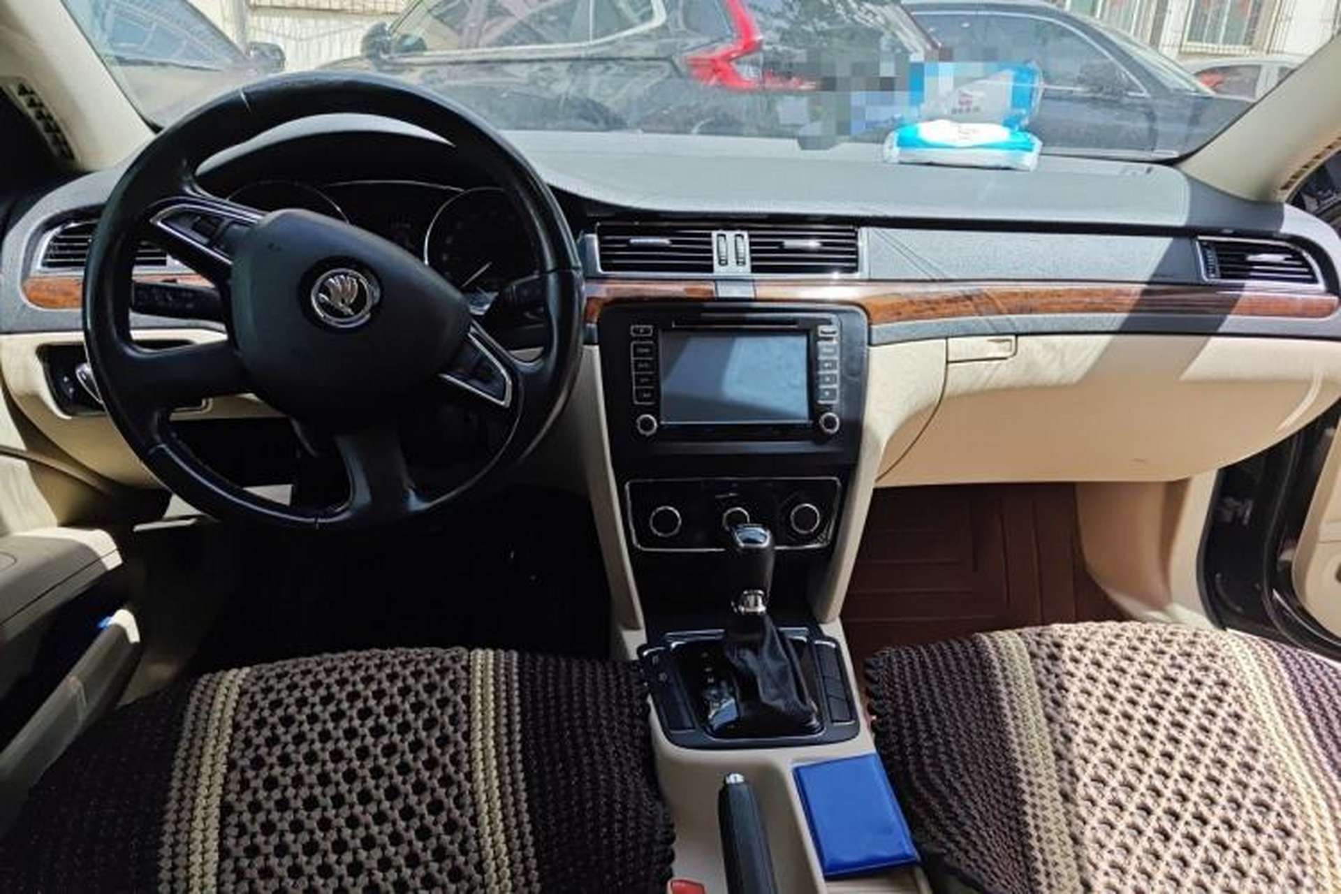 Used Skoda Superb 2013 1.8TSI Automatic MingShi Edition Center Console