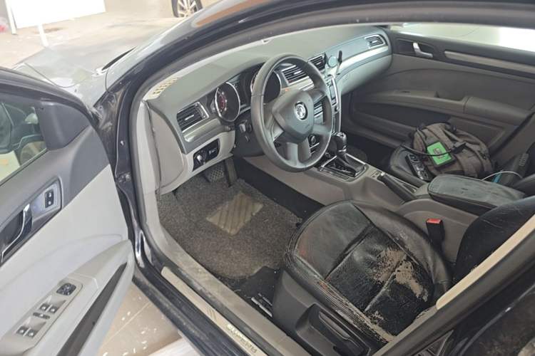 Used Skoda Superb 2013 1.4TSI DSG Sport Edition Driver Seat