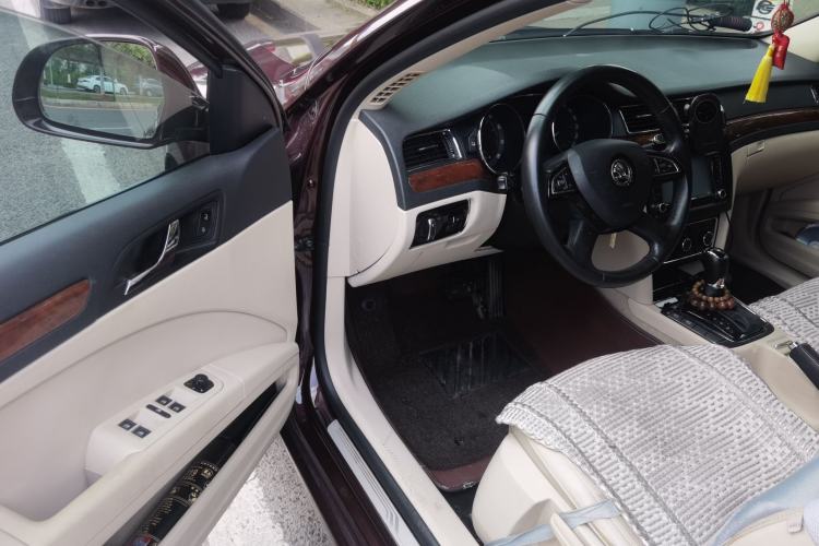 Used Skoda Superb 2013 1.8TSI Automatic MingShi Edition Driver Seat