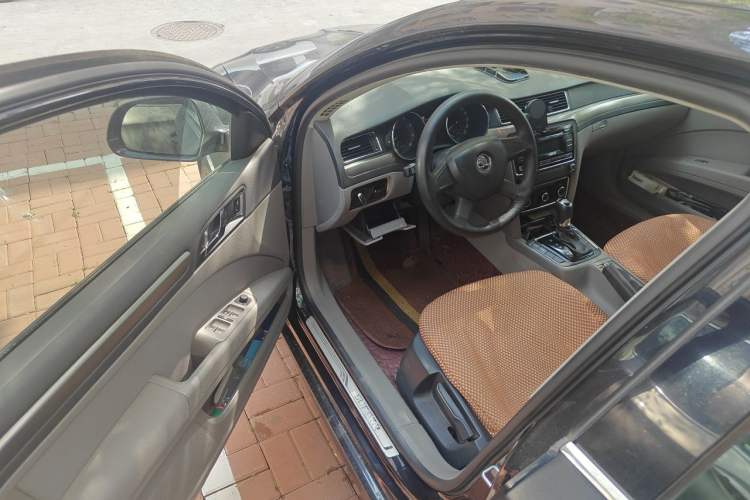 Used Skoda Superb 2013 1.4TSI DSG Sport Edition Driver Seat