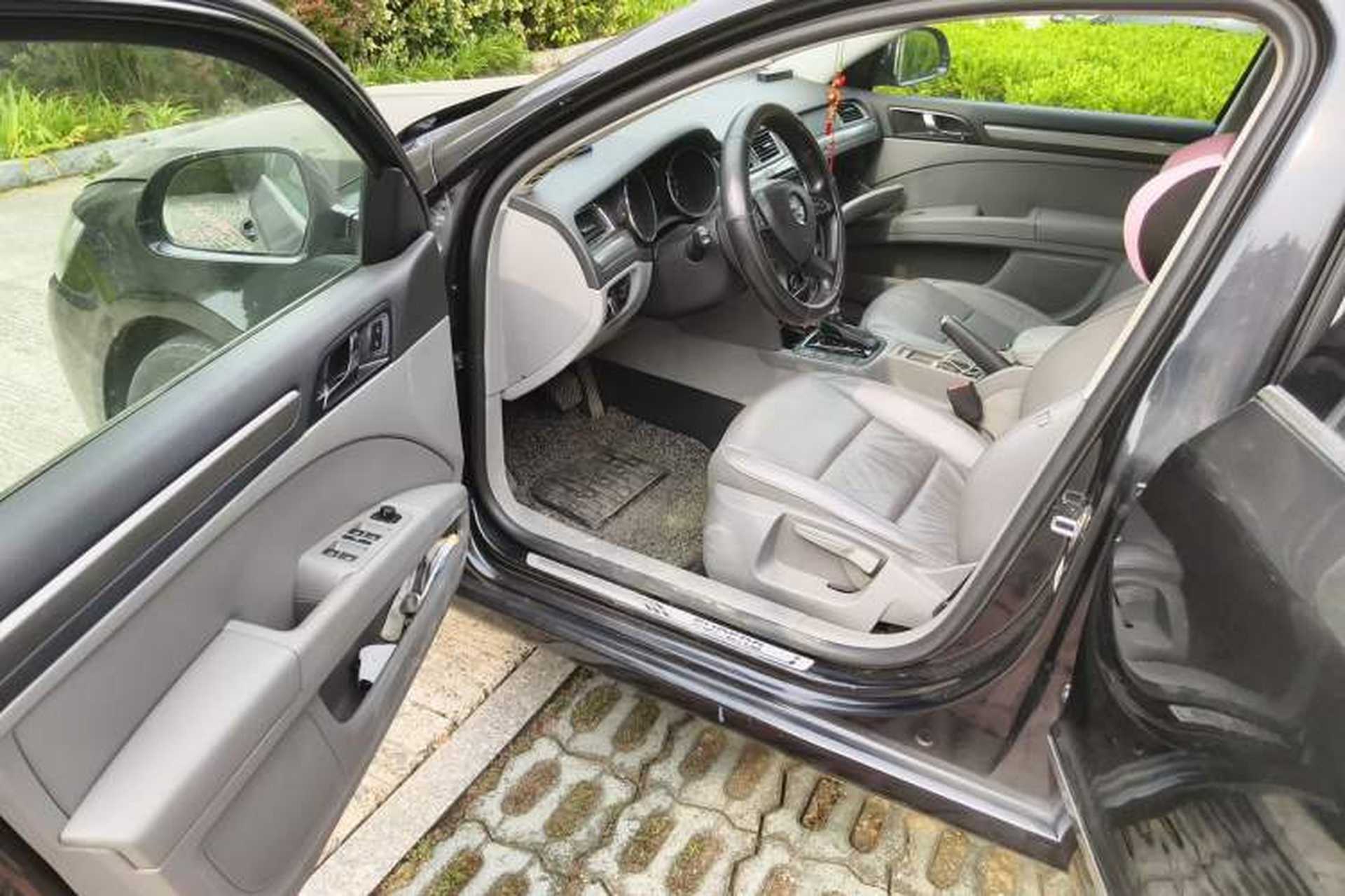 Used Skoda Superb 2013 1.8TSI Automatic MingShi Edition Driver Seat