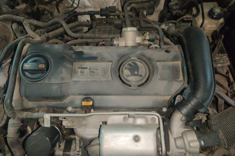 Used Skoda Superb 2013 1.4TSI DSG Sport Edition Engine Bay