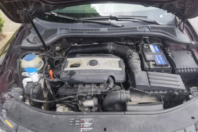 Used Skoda Superb 2013 1.8TSI Automatic MingShi Edition Engine Bay
