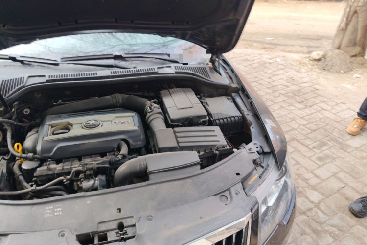 Used Skoda Superb 2013 1.8TSI Automatic MingShi Edition Engine Bay Left