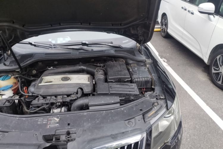 Used Skoda Superb 2013 1.8TSI Automatic MingShi Edition Engine Bay Left