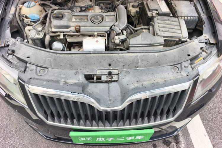 Used Skoda Superb 2013 1.4TSI DSG Sport Edition Engine Bay