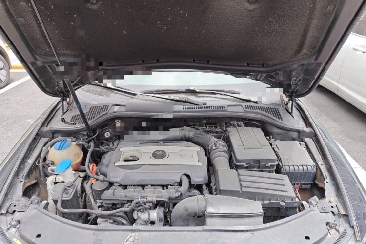 Used Skoda Superb 2013 1.8TSI Automatic MingShi Edition Engine Bay