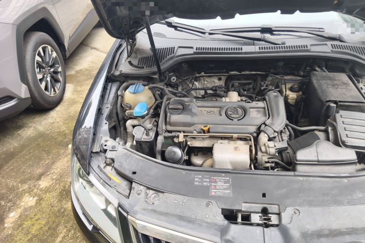 Used Skoda Superb 2013 1.4 TSI DSG Prestige Edition Engine Bay Right