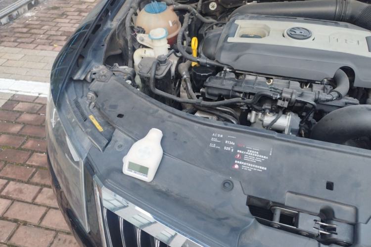 Used Skoda Superb 2013 1.8TSI Automatic Yashi Edition Engine Bay Right