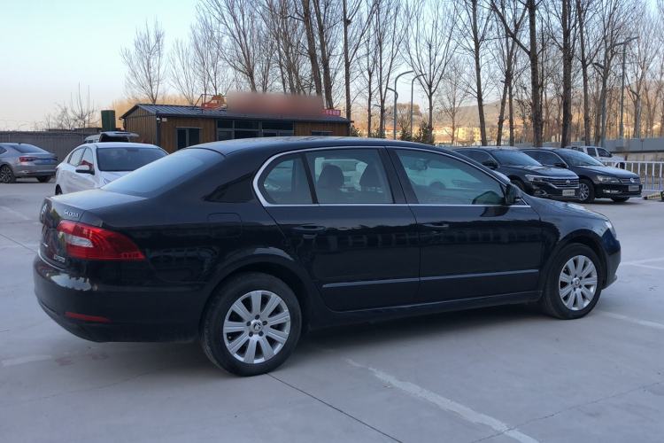 Used Skoda Superb 2013 1.4TSI Manual Shengshi Edition Exterior 7