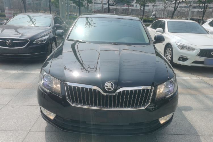 Used Skoda Superb 2013 1.8TSI Automatic MingShi Edition Front