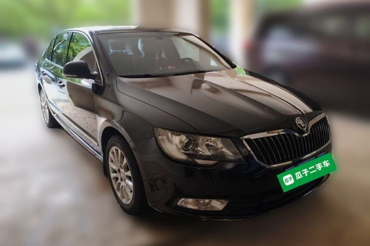Used Skoda Superb 2013 1.8TSI Automatic MingShi Edition Front Right 45 Deg