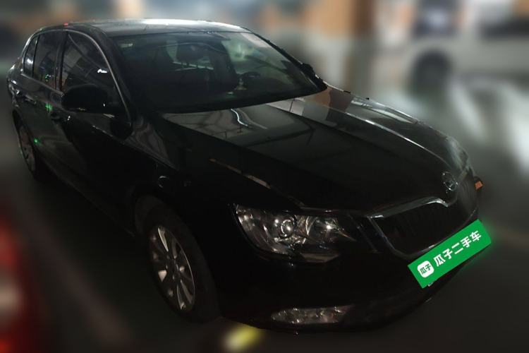 Used Skoda Superb 2013 1.4TSI DSG Sport Edition Front Right 45 Deg