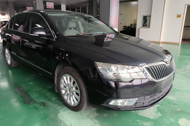 Used Skoda Superb 2013 1.8TSI Automatic MingShi Edition Front Right 45 Deg