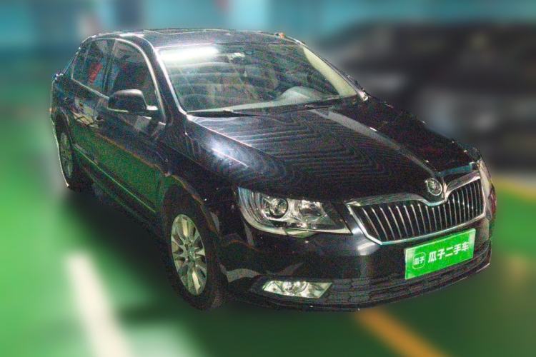 Used Skoda Superb 2013 1.8TSI Automatic MingShi Edition Front Right 45 Deg