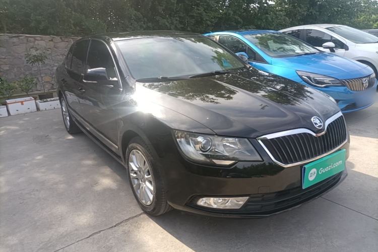 Used Skoda Superb 2013 1.8TSI Automatic MingShi Edition Front Right 45 Deg