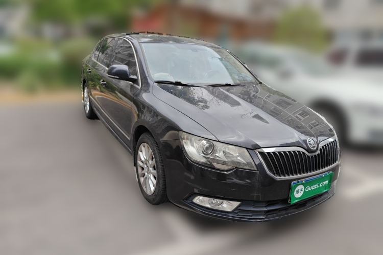 Used Skoda Superb 2013 1.8TSI Automatic MingShi Edition Front Right 45 Deg