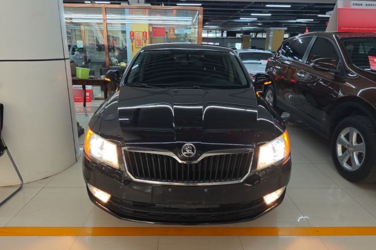 Used Skoda Superb 2013 1.4TSI DSG Sport Edition Front