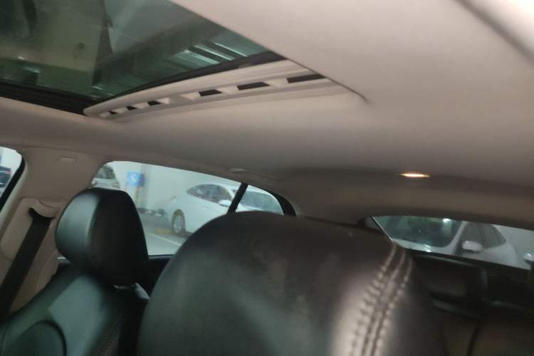 Used Skoda Superb 2013 1.4TSI DSG Sport Edition Headliner